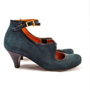 Chie Mihara Forrest Green Flapper Kitten Heel